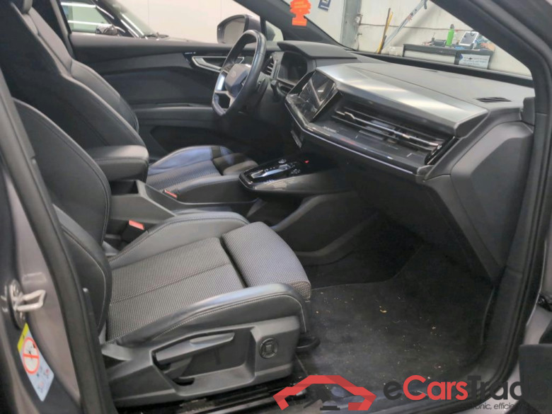 AUDI - AUD Q4 SB E-TRON 40 Attraction 204PK Pack Platinum With Heated Seats & Comfort Pack & Matrix LED & Assistance Tour Plus & Powered Trunk Opening  * ELECTRIC * #3