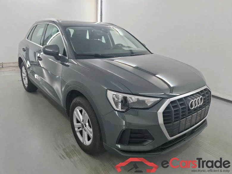 AUDI Q3 1.4 45 TFSI E S TRONIC #2