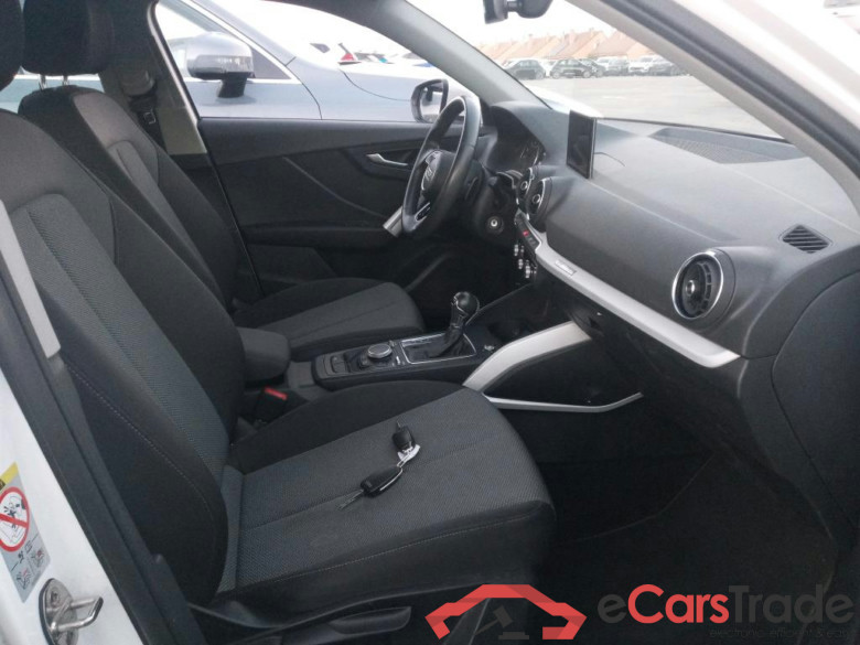AUDI Q2 / 2016 / 5P / todoterreno Design 35 TFSI 110kW (150CV) S tronic #6