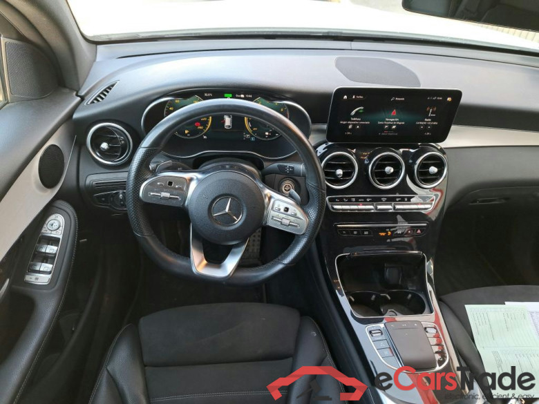 MERCEDES-BENZ GLC Coupé / 2019 / 5P / coupé GLC 300 de 4MATIC #3