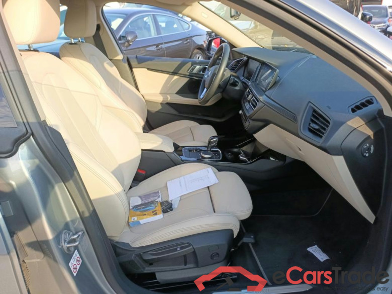 BMW Serie 2 / 2019 / 4P / sedán 220iA Gran Coupe #6