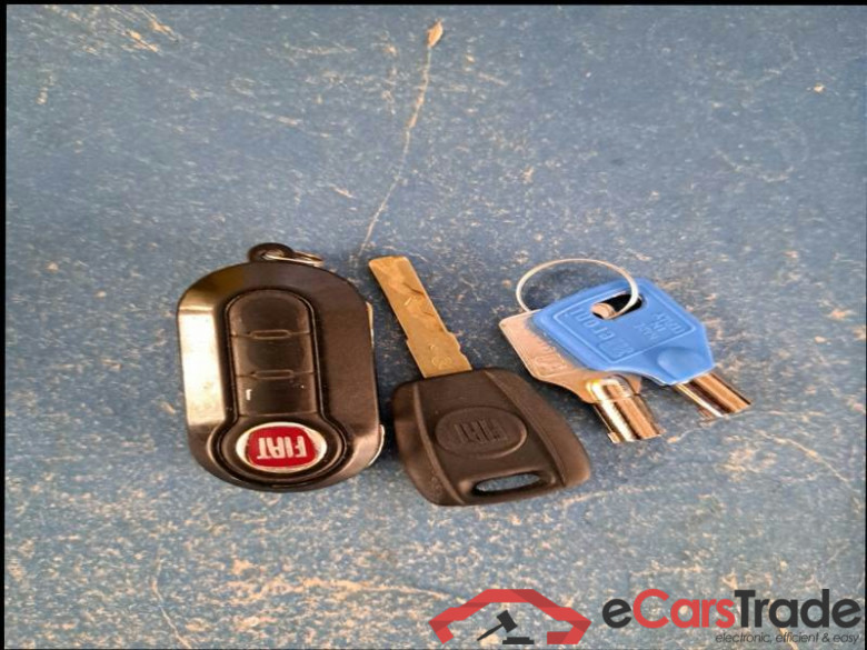 FIAT DOBLÒ CARGO / 2014 / 4P / VETT. FURGONATA CH1 BUSINESS 1.3 MJET 95CV E6D SeS