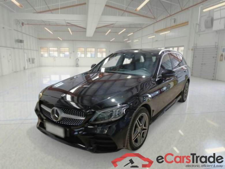 MERCEDES-BENZ CLASSE C / 2018 / 5P / STATION WAGON C300 E EQ-POWER PREMIUM AUTO SW