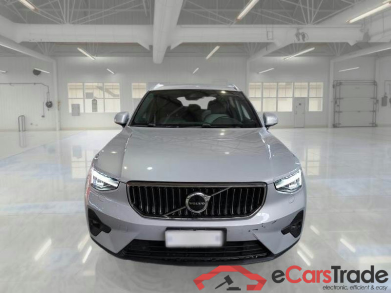 VOLVO XC40 / 2021 / 5P / SUV T4 RECHARGE PLUG-IN AUTO CORE #6