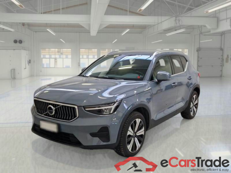 VOLVO XC40 / 2021 / 5P / SUV T5 RECHARGE PLUG-IN AUTO PLUS BRIGHT #1