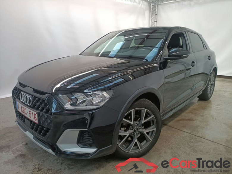 Audi A1 Sportback 1.0 30 TFSI 81 kW citycarver 5d