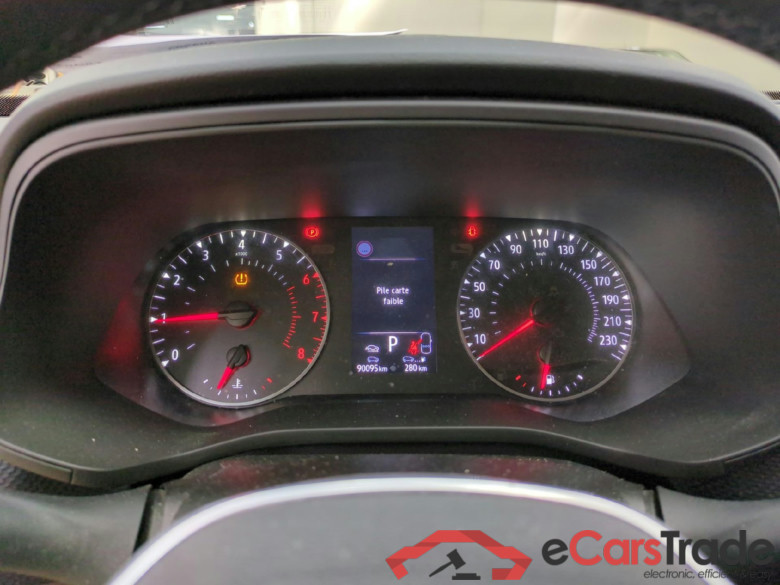 RENAULT Arkana / 2021 / 5P / SUV Business TCe 140 EDC #6