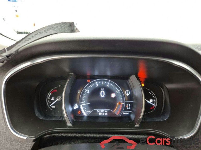 RENAULT MEGANE 1.3 TCE Bose #6