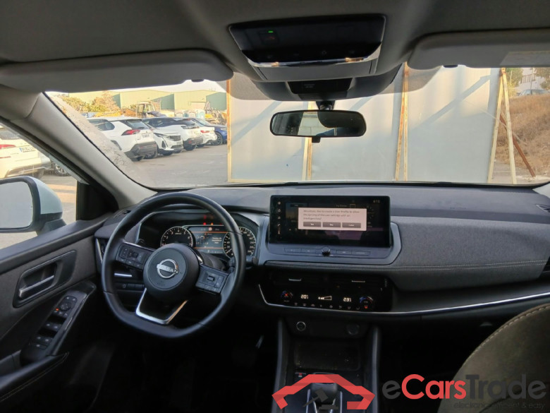 NISSAN QASHQAI / 2024 / 5P / todoterreno DIG-T 116kW (158CV) mHEV CVT Acenta #3