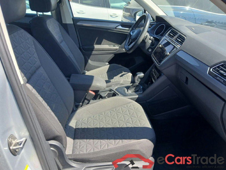 VOLKSWAGEN Tiguan / 2020 / 5P / todoterreno Life 2.0 TDI 110kW (150CV) DSG #6