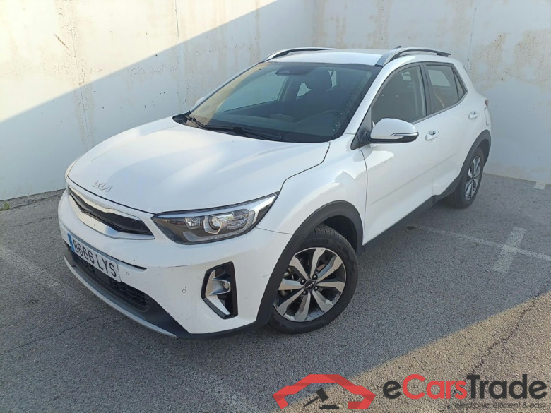 KIA Stonic / 2017 / 5P / todoterreno 1.0 T-GDi 74kW (100CV) MHEV iMT Drive