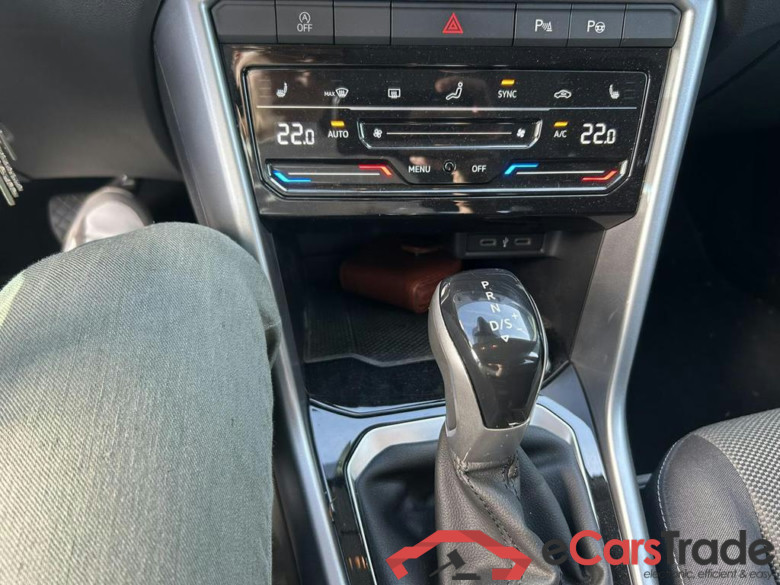 VOLKSWAGEN T-Roc 1.5 TSI Life Business DSG #6