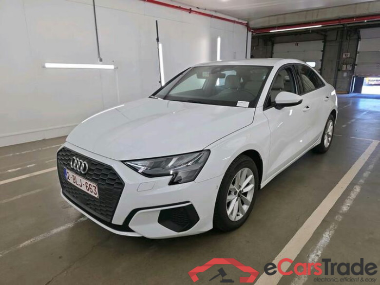 Audi A3 BERLINE A3 Berline 1.0 TFSi 30 Stronic Attraction B.E. (Mild Hybrid) 81kW/110pk  4D/P Auto-7