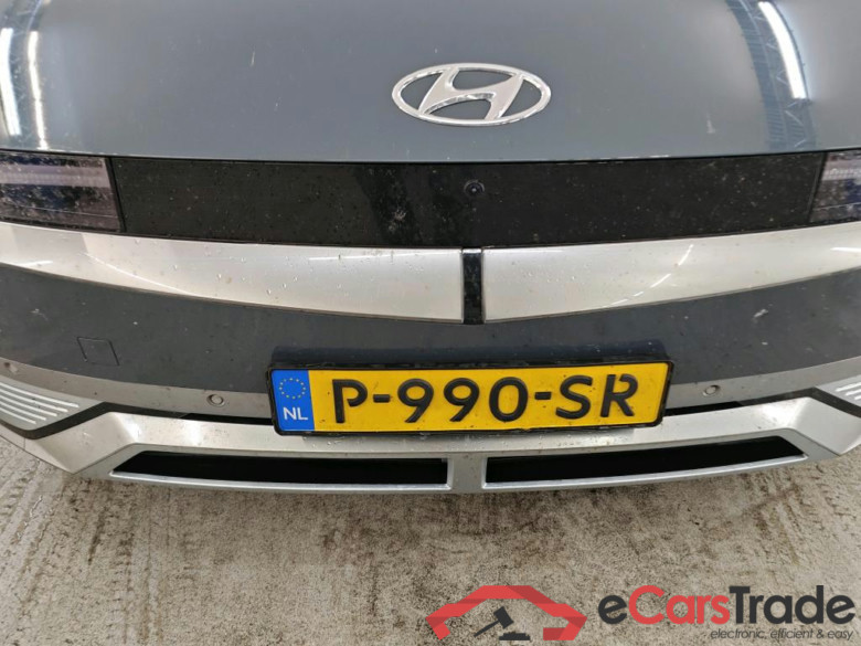 Hyundai IONIQ 5 73kWh Lounge 4WD auto 5d #5