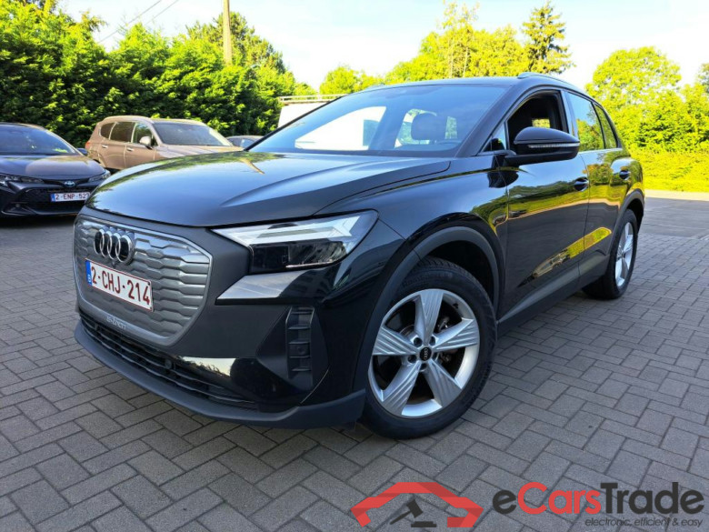 AUDI - AUD Q4 E-TRON 35 Attraction 170PK Pack Business With Heated Seats & Naviagtion & Assistance Tour   * ELECTRIC *