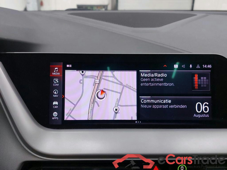 BMW 116d Aut. Pano LED Navi KeylessGo Klima PDC ... #4