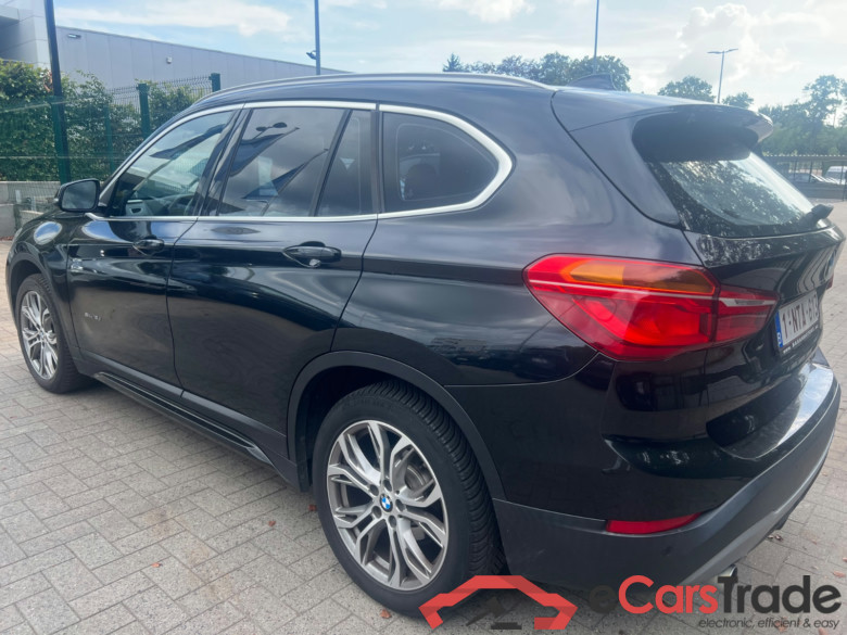 BMW X1 2.0 sDrive18d Pano LED CarPlay Sport-Leather KeylessGo Klima PDC ... #4