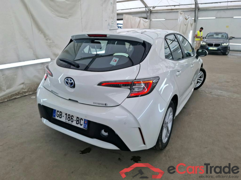 TOYOTA Corolla / 2018 / 5P / Berline Hybride 122h Dynamic Business Stage Acad #3