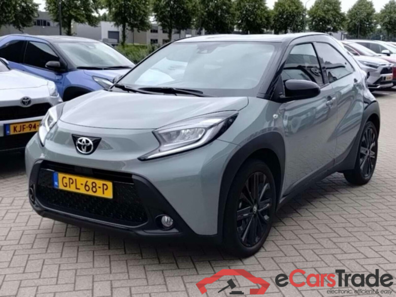 TOYOTA Aygo X 1.0 VVT-i S-CVT Premium