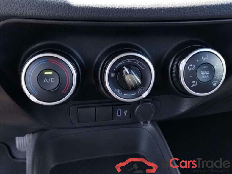 TOYOTA Aygo X 1.0 VVT-i MT Play #6