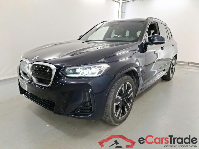 BMW IX3 80KWH AUTO