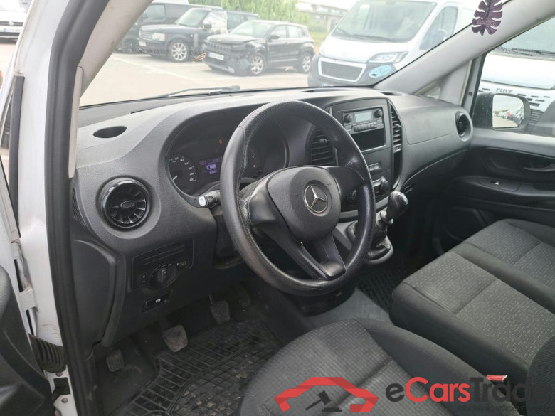 MERCEDES-BENZ Vito / 2014 / 4P / furgón 114CDI TD 100kW furgón Pro compacta #3