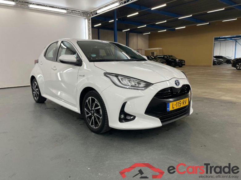 TOYOTA Yaris 1.5 Hybrid Dynamic #2