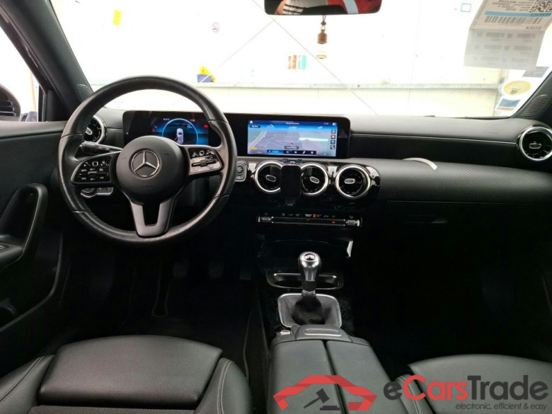 MERCEDES-BENZ Classe A Compact / 2018 / 5P / Berline A 180 d Business Line #5