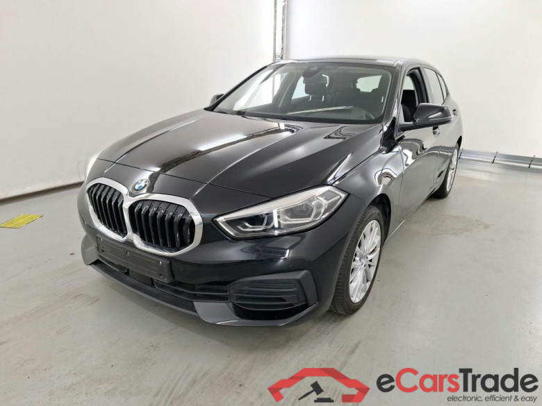 BMW 1 SERIES HATCH 1.5 118IA (100KW) #1