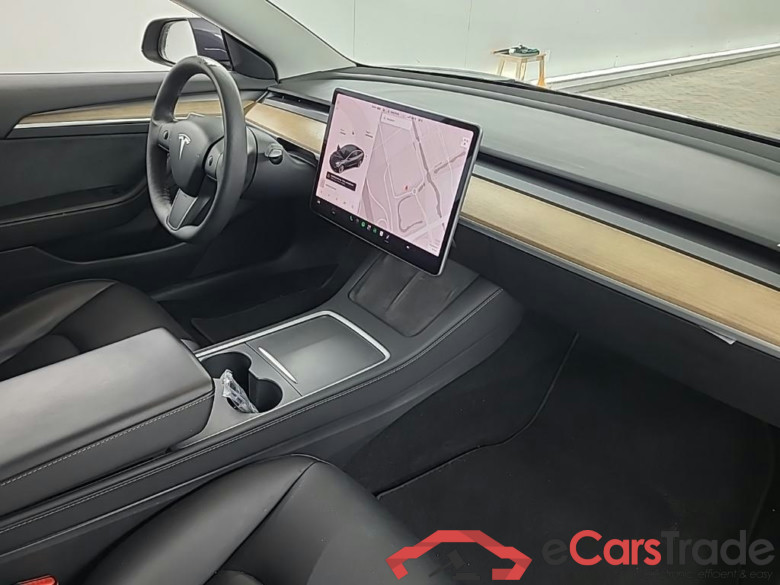 Tesla Model 3 Standard Range Plus RWD 4D 225kW #6
