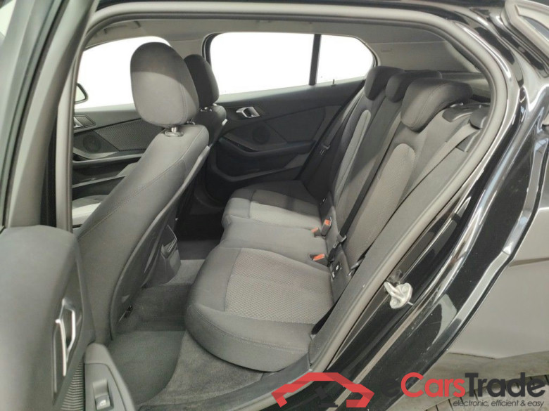BMW 1 Reeks Hatch 116dA (85 kW) 5d #6