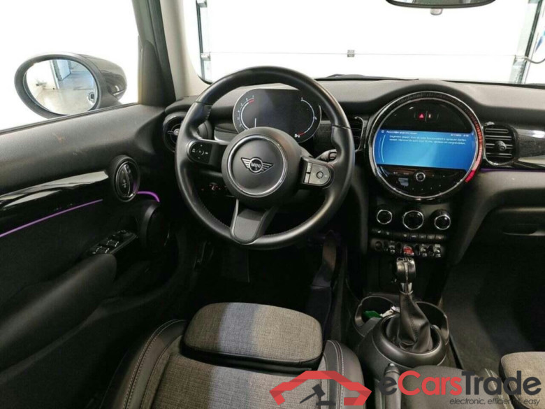 Mini 5-deurs 1.5 Cooper Bns Ed. #3