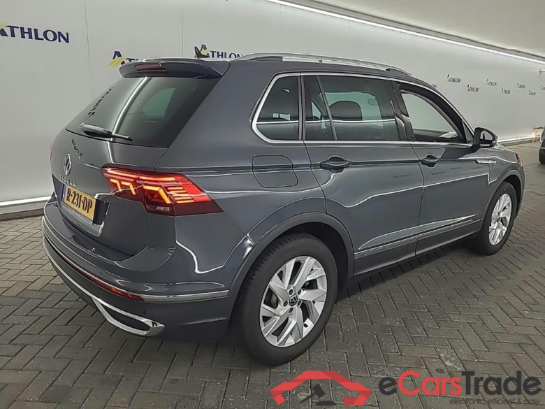 VOLKSWAGEN Tiguan 1.5 TSI Elegance #3