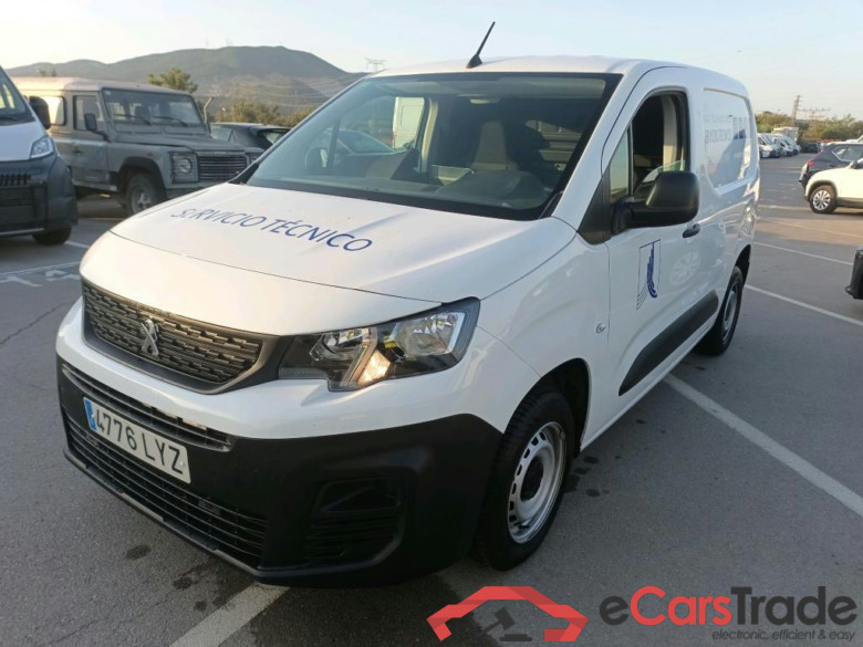 PEUGEOT Partner / 2018 / 3P / furgón derivado de turismo Pro Standard 600kg BlueHDi 73kW (CM2)