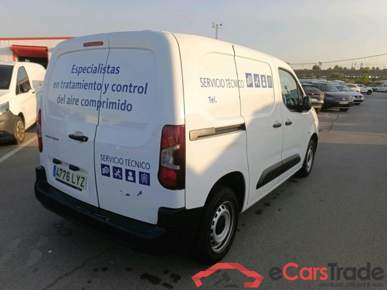 PEUGEOT Partner / 2018 / 3P / furgón derivado de turismo Pro Standard 600kg BlueHDi 73kW (CM2) #2