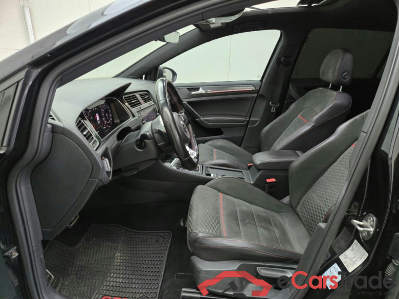 VOLKSWAGEN GOLF 2.0 TSI GTI Performance #5