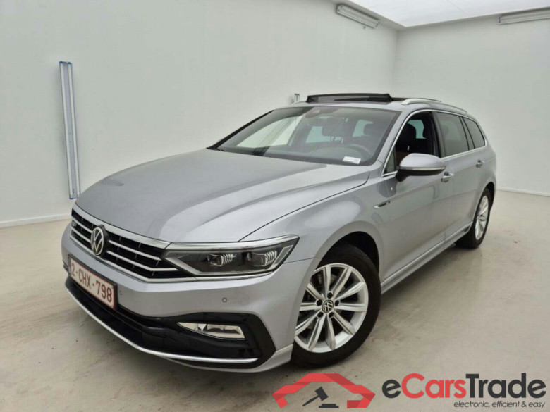 VOLKSWAGEN PASSAT VARIANT 1.5 TSI ACT OPF DSG7 ELEGANCE #1