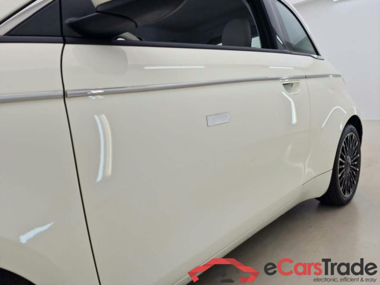 FIAT 500E LA PRIMA BY BOCELLI 42 KWH #5