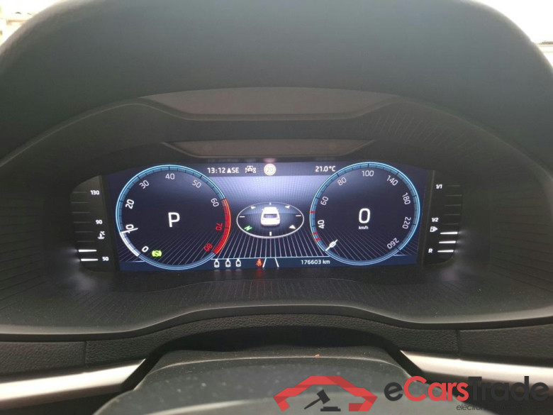 SKODA Karoq / 2022 / 5P / SUV 1.5 TSI 150ch ACT DSG7 Business #6