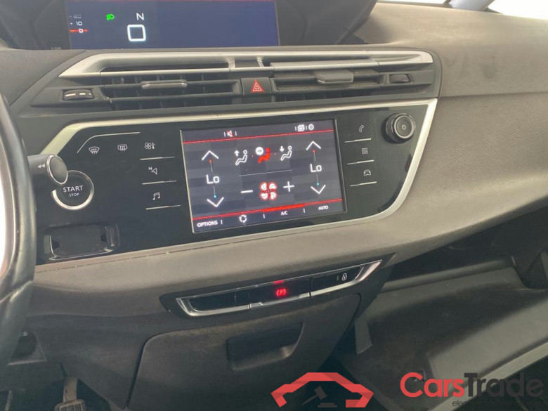 C4 Grand Picasso Shine 1.5 BlueHDi 130CV BVA8 Vo Blanc Repeint en Rouge / White car repaint in red #6