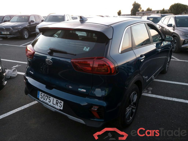 KIA Niro / 2019 / 5P / crossover 1.6 GDi PHEV 104kW (141CV) Concept #2