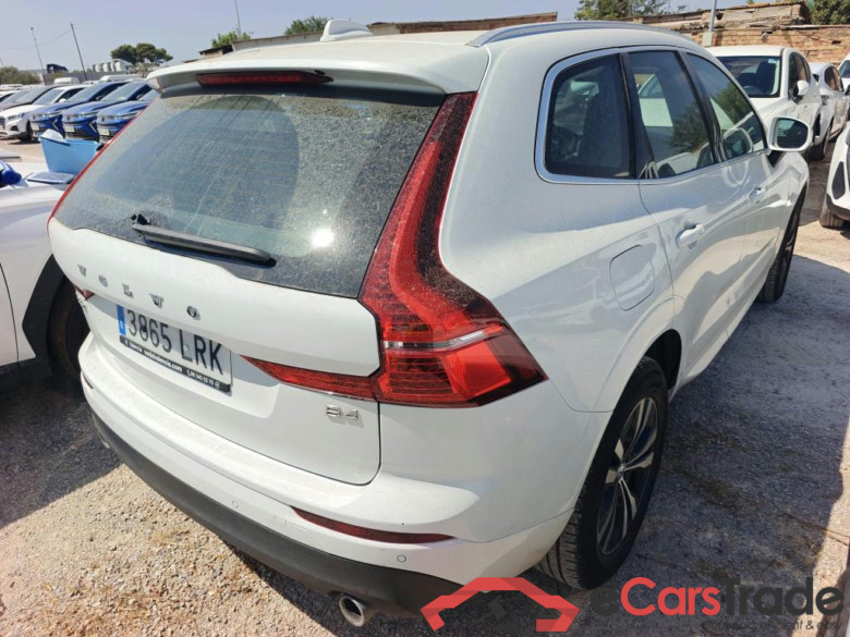 VOLVO XC60 / 2017 / 5P / todoterreno 2.0 B4 D Momentum Pro Auto #2