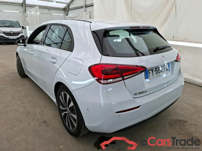 MERCEDES-BENZ Classe A Compact / 2018 / 5P / Berline A 180 d Business Line 8G-DCT #2