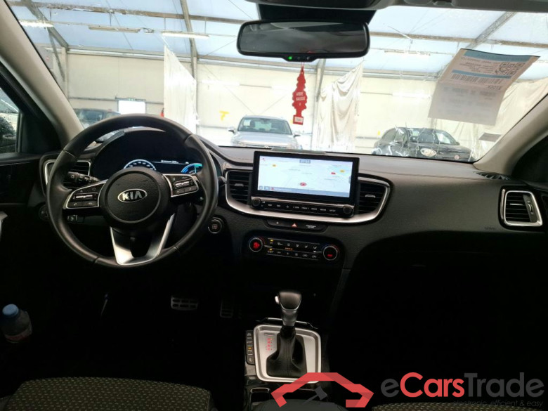 KIA XCeed / 2019 / 5P / Crossover 1.6 GDI ISG ISG PHEV DESIGN DCT6 #5
