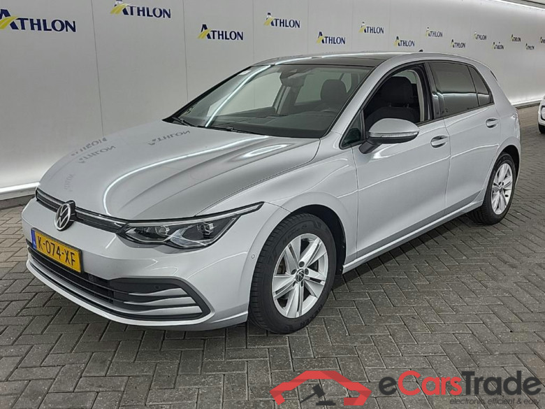 VOLKSWAGEN GOLF 1.5 TSI 96kW Life Business 5D