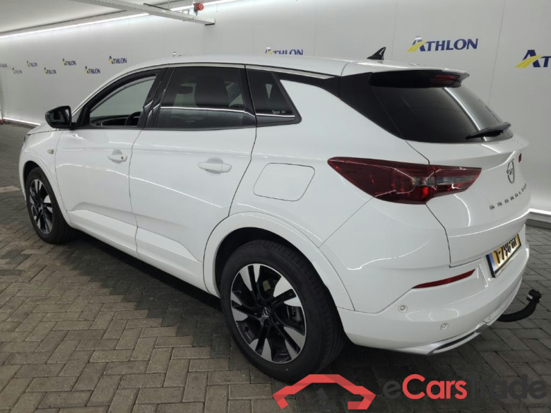 OPEL Grandland 1.6 Turbo 168kW Hybrid Bus. Eleg. Auto 5D #4