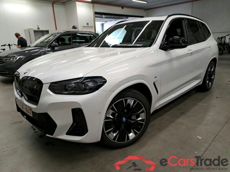 BMW I - BMW IX3 286PK Impressive With Heated Electric Vernasca Seats & Adaptive M Suspension & Dark Shadow Pack & Electric Trailer Hook * ELECTRIC *