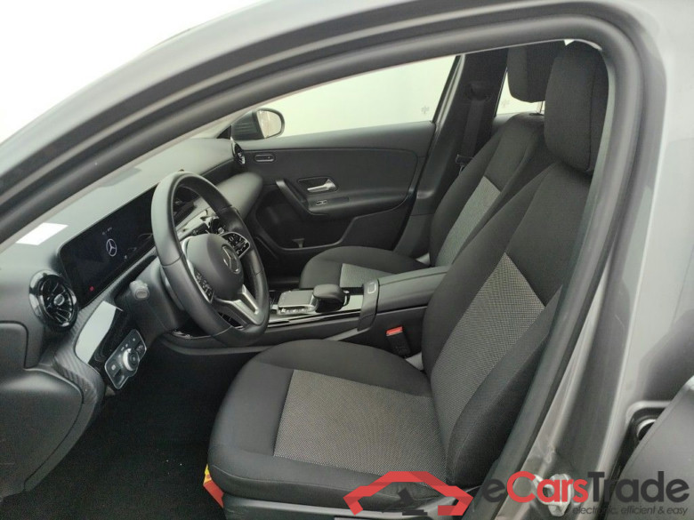 Mercedes-Benz A-Klasse A 180 d Business Solution Essential Aut. 5d #3