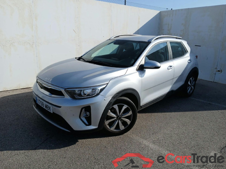 KIA Stonic / 2017 / 5P / todoterreno 1.0 T-GDi 74kW (100CV) MHEV iMT Drive #1