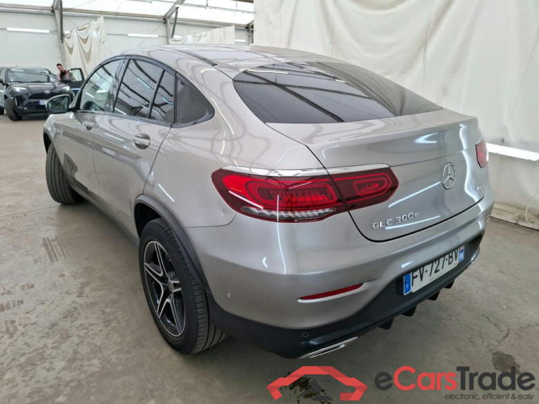 MERCEDES-BENZ GLC Coupe / 2019 / 5P / Coupé GLC 300 e Business Line 4Matic #2